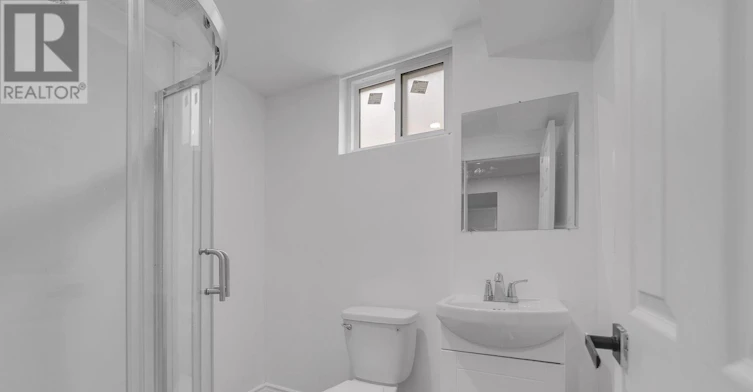 BSMT-117 Cabot Street, Oshawa, ON, L1J 5R8 - 9