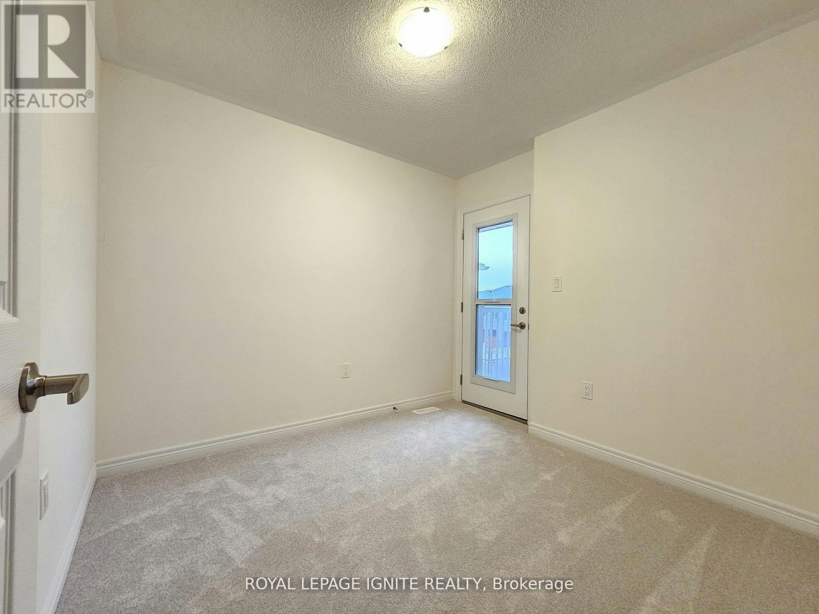 919 Crowsnest Hollow, Pickering, ON, L1X 0P4 - 14