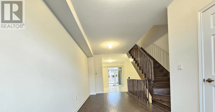 919 Crowsnest Hollow, Pickering, ON, L1X 0P4 - 9