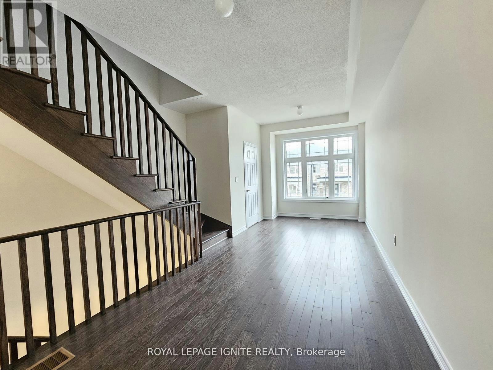 919 Crowsnest Hollow, Pickering, ON, L1X 0P4 - 8