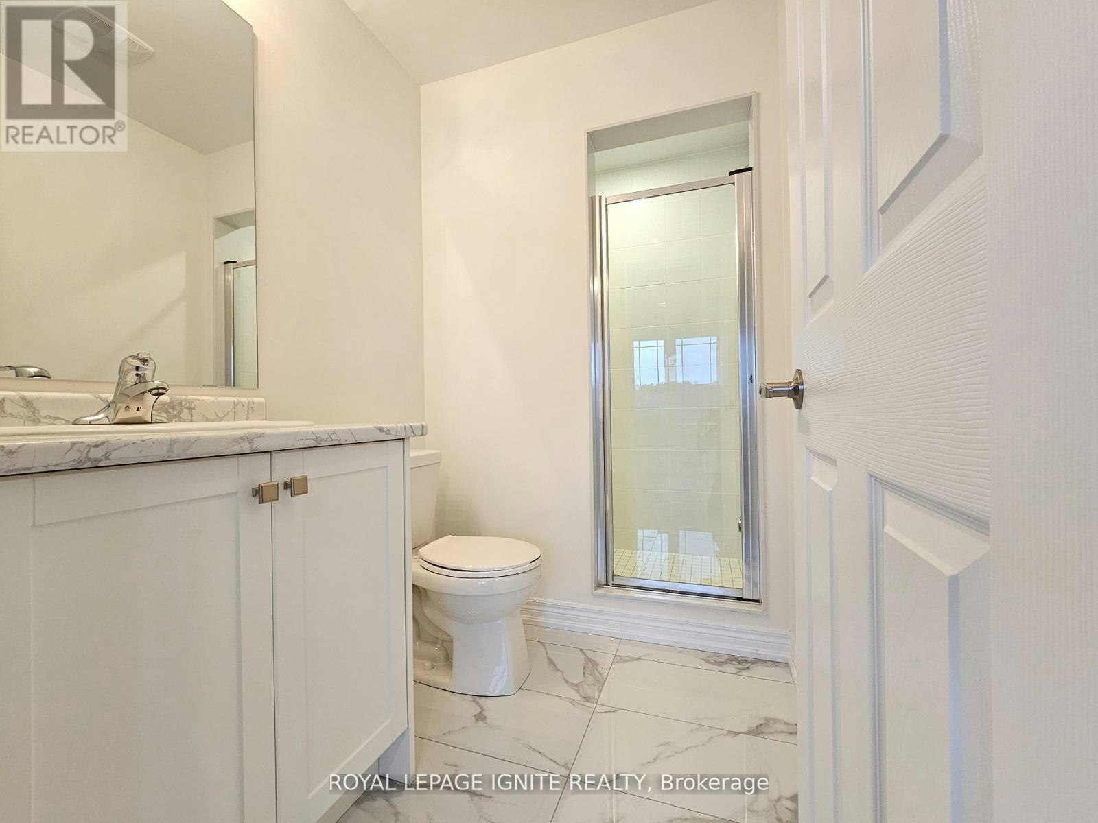 919 Crowsnest Hollow, Pickering, ON, L1X 0P4 - 11