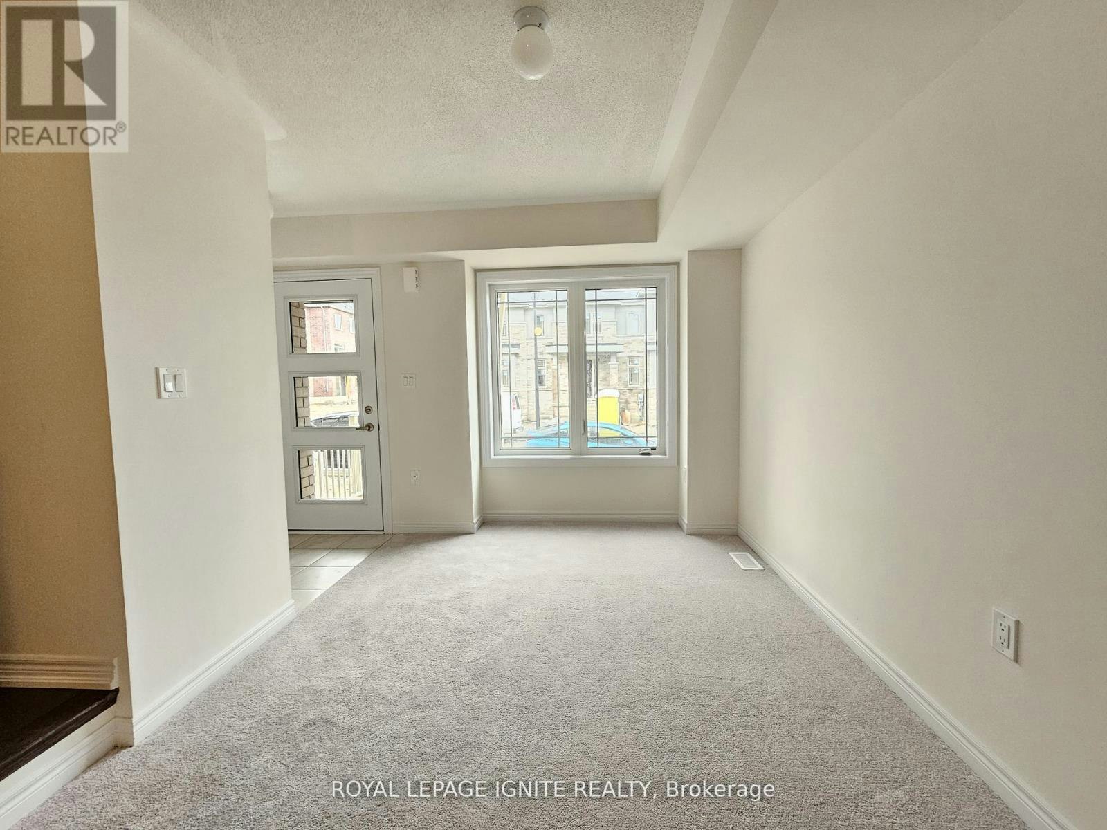 919 Crowsnest Hollow, Pickering, ON, L1X 0P4 - 19