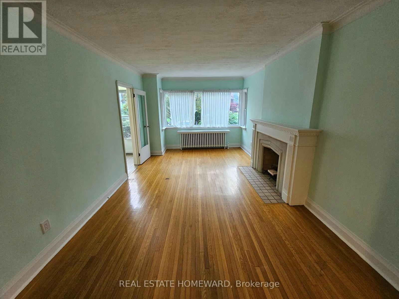 MAIN-45 Norlong Boulevard, Toronto, ON, M4C 3W8 - 9