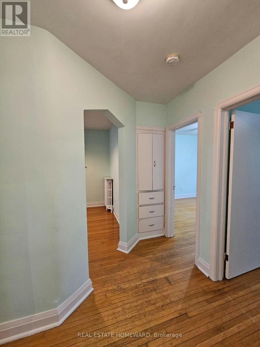 MAIN-45 Norlong Boulevard, Toronto, ON, M4C 3W8 - 18