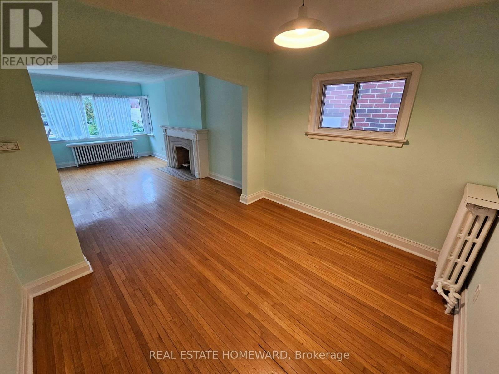 MAIN-45 Norlong Boulevard, Toronto, ON, M4C 3W8 - 30