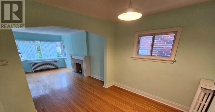 MAIN-45 Norlong Boulevard, Toronto, ON, M4C 3W8 - 30