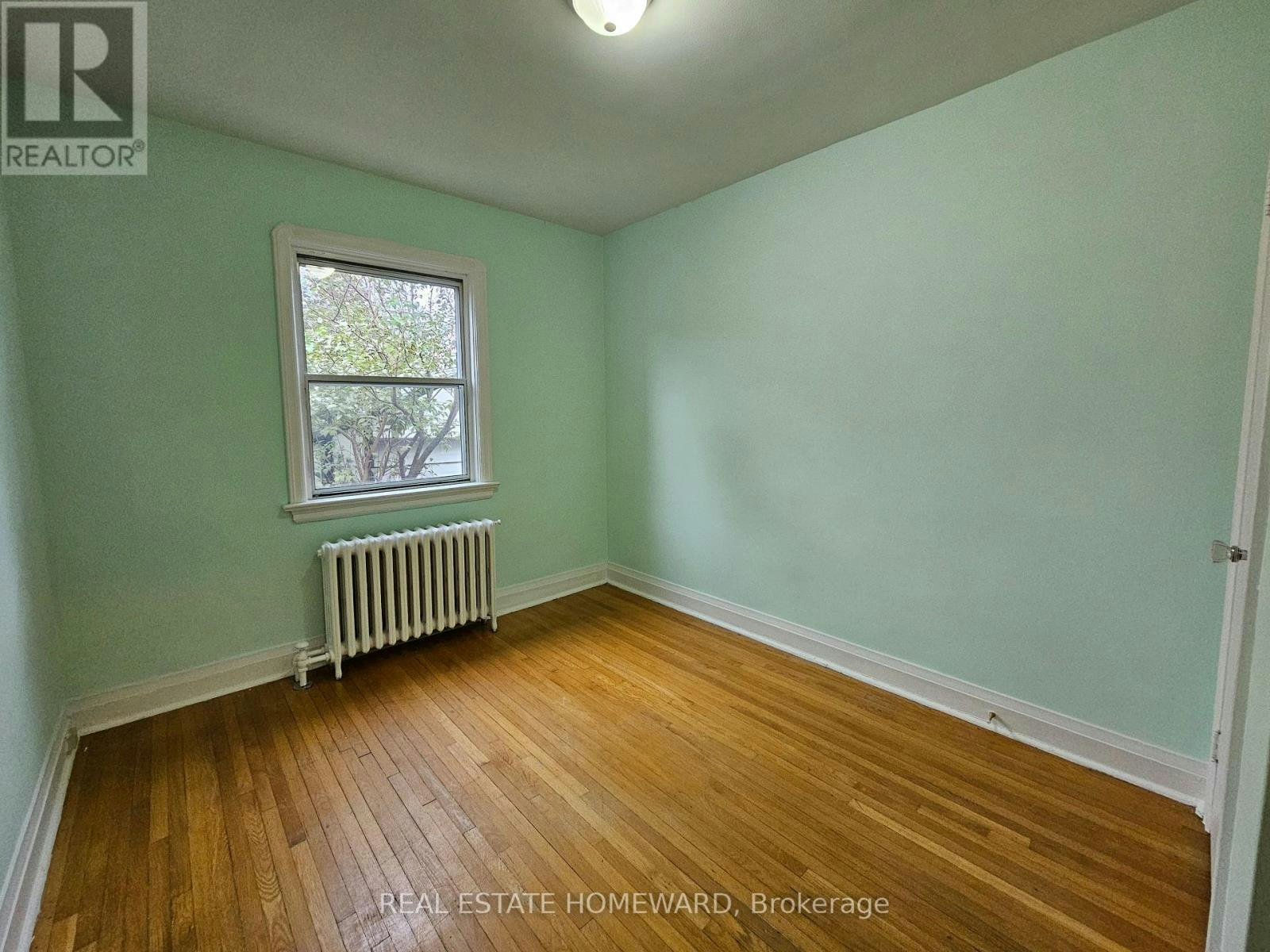 MAIN-45 Norlong Boulevard, Toronto, ON, M4C 3W8 - 15