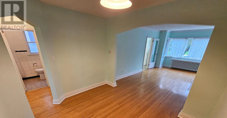 MAIN-45 Norlong Boulevard, Toronto, ON, M4C 3W8 - 29