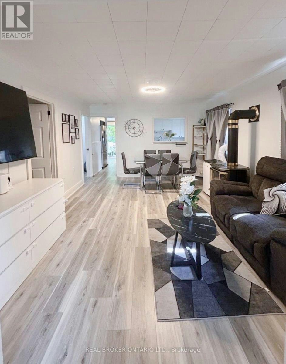 699 Innisfil Beach Road, Innisfil, ON, L9S 4E4 - 8