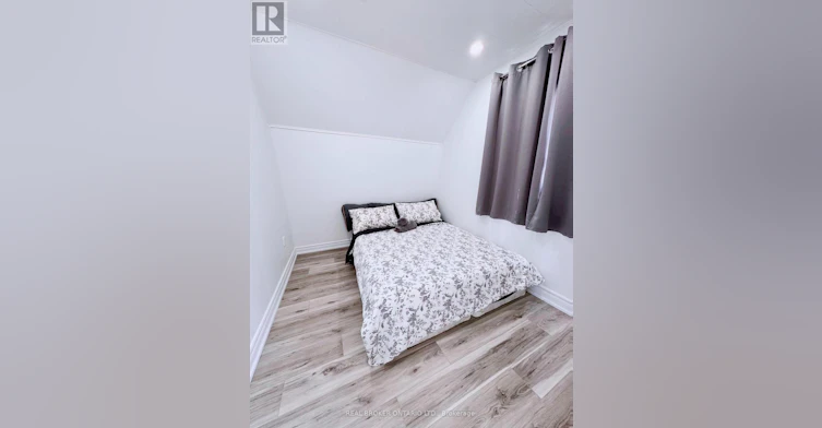 761 Innisfil Beach Road, Innisfil, ON, L9S 4E4 - 13