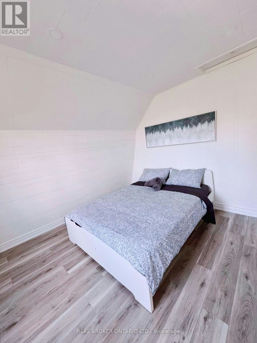 761 Innisfil Beach Road, Innisfil, ON, L9S 4E4 - 11