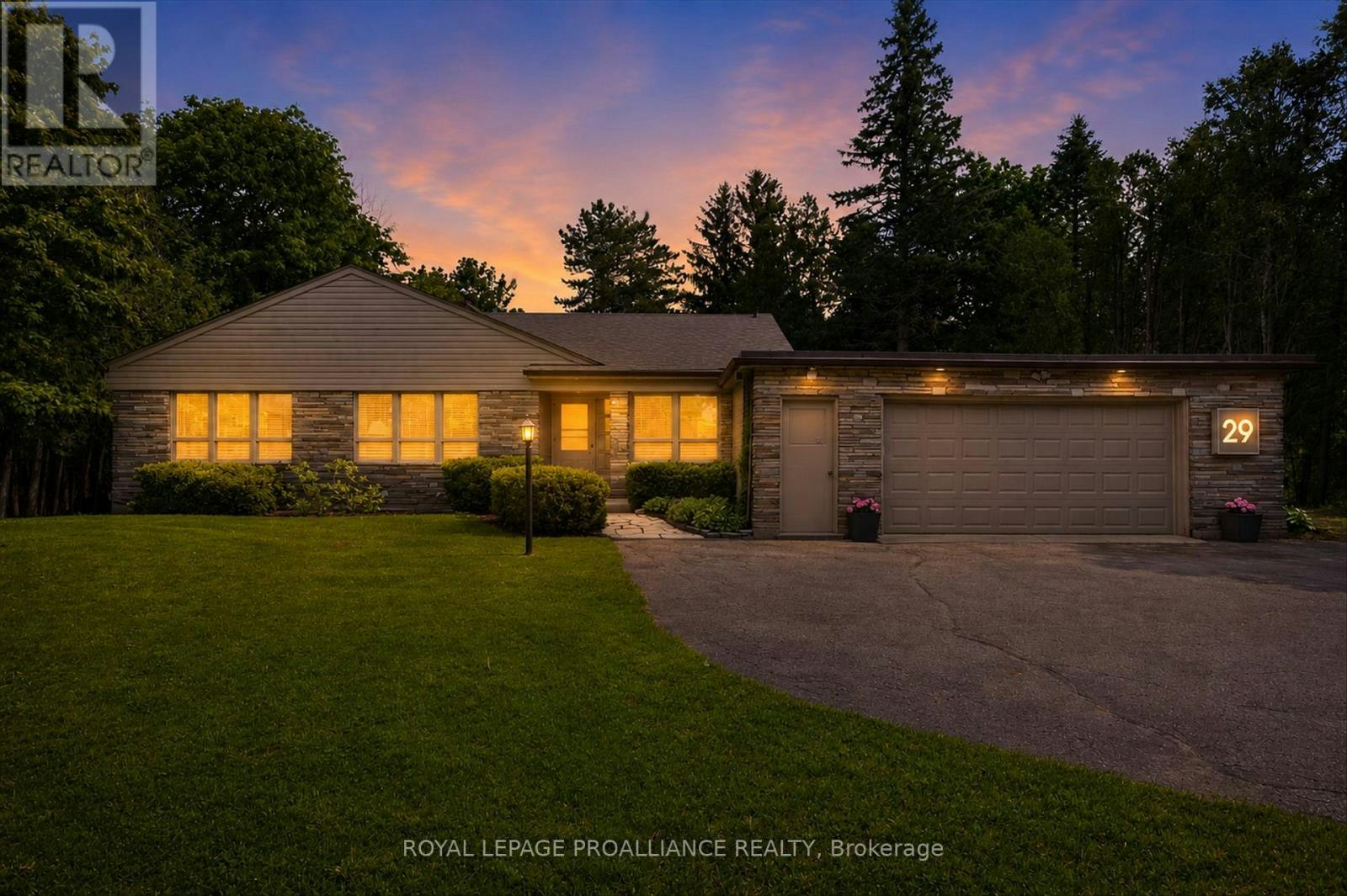 29 Merino Road, Peterborough, ON, K9J 6M8