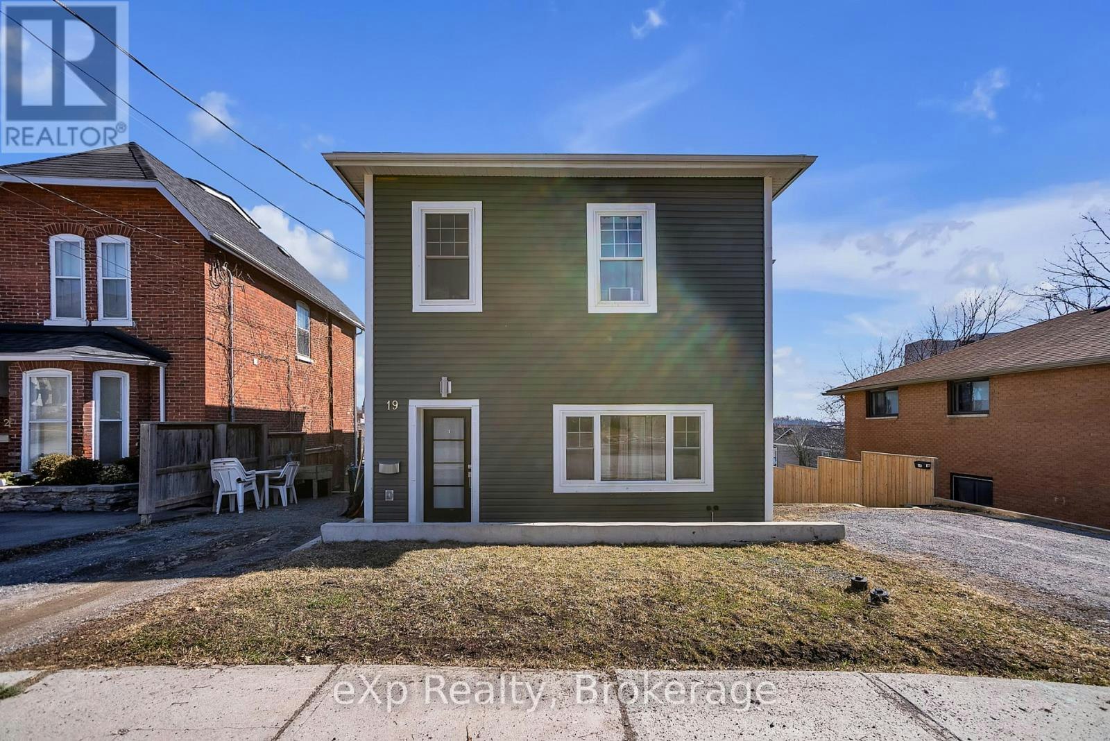19 Isabel Street, Belleville, ON, K8P 3N4