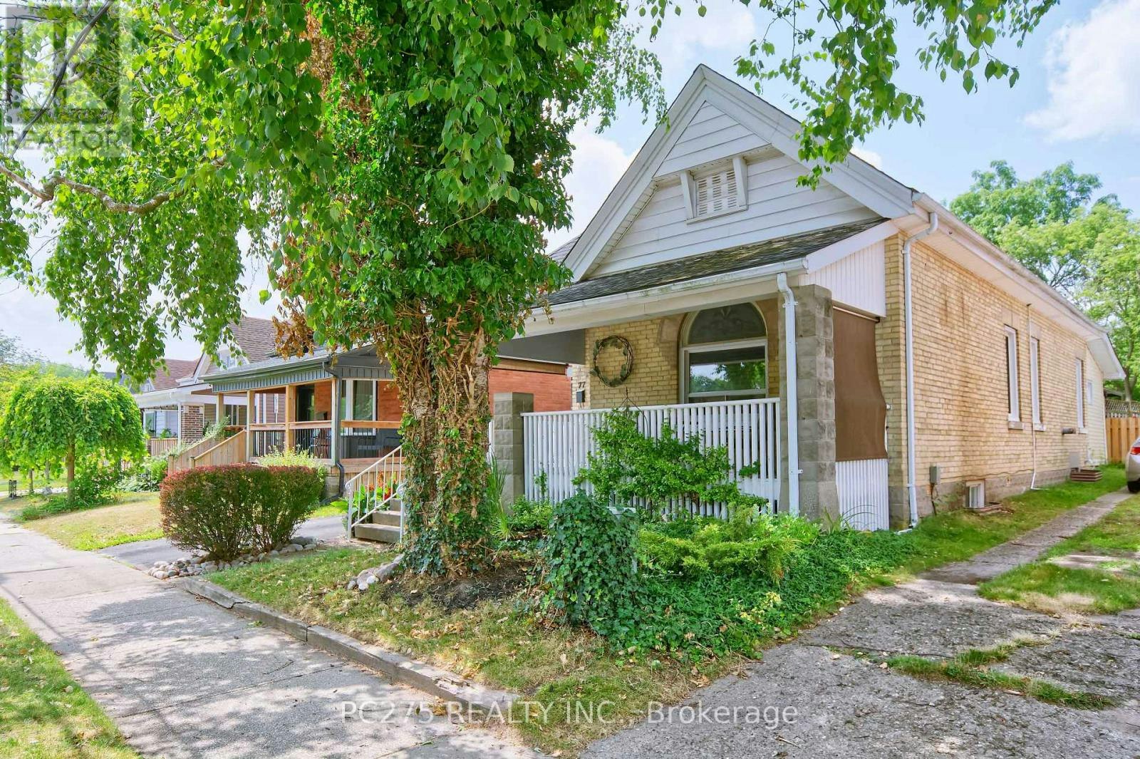 77 Elm Street, London, ON, N5Z 2K4
