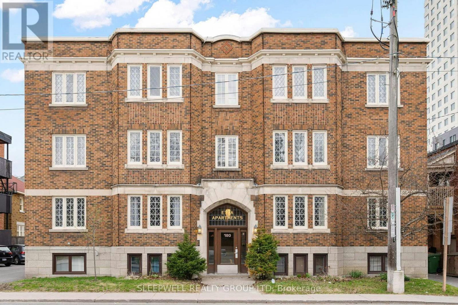 1A-180 Augusta Street, Ottawa, ON, K1N 8C1