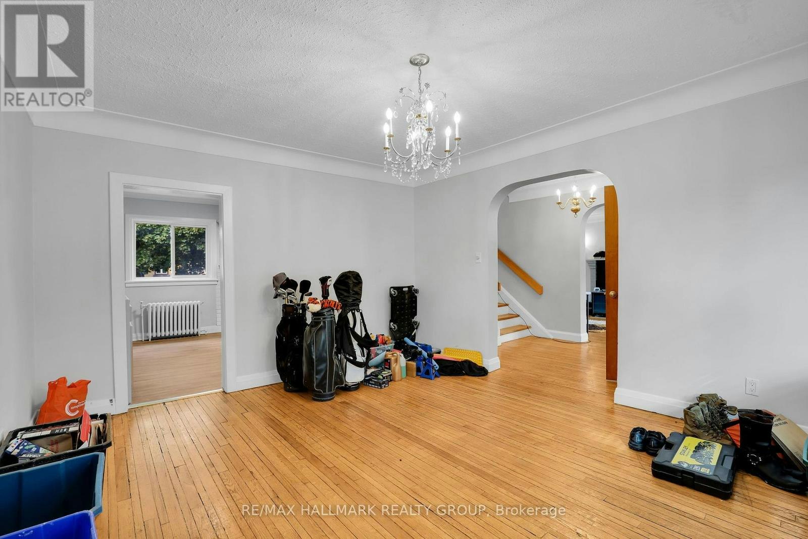 310 Mona Avenue, Ottawa, ON, K1L 7A2 - 8