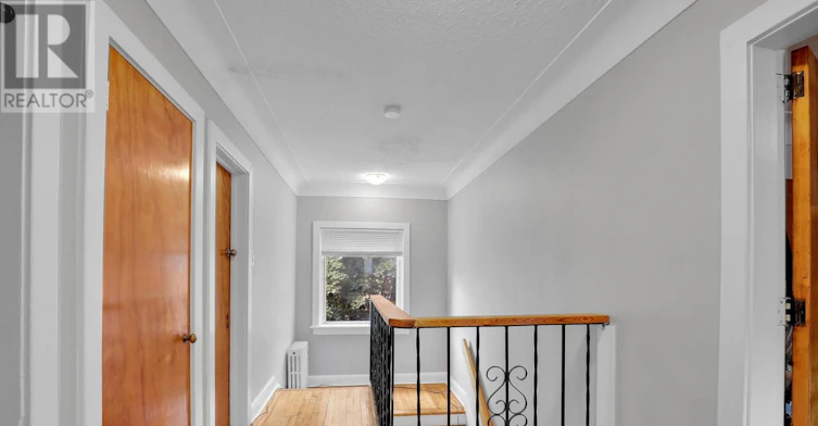 310 Mona Avenue, Ottawa, ON, K1L 7A2 - 14