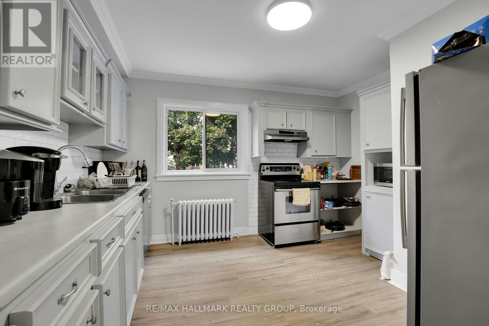 310 Mona Avenue, Ottawa, ON, K1L 7A2 - 9