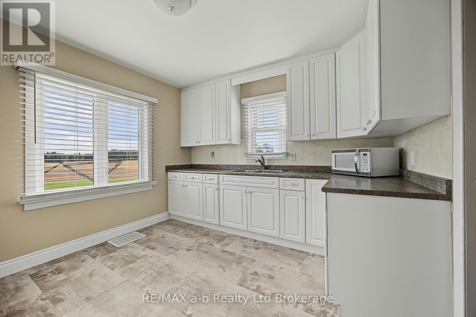 855130 Gobles Road, Blenheim, ON, N0J 1V0 - 4