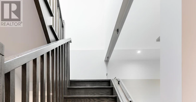 UPPER-325 Brunswick Avenue, Toronto, ON, M5R 2Z1 - 22