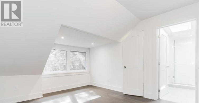 UPPER-325 Brunswick Avenue, Toronto, ON, M5R 2Z1 - 29