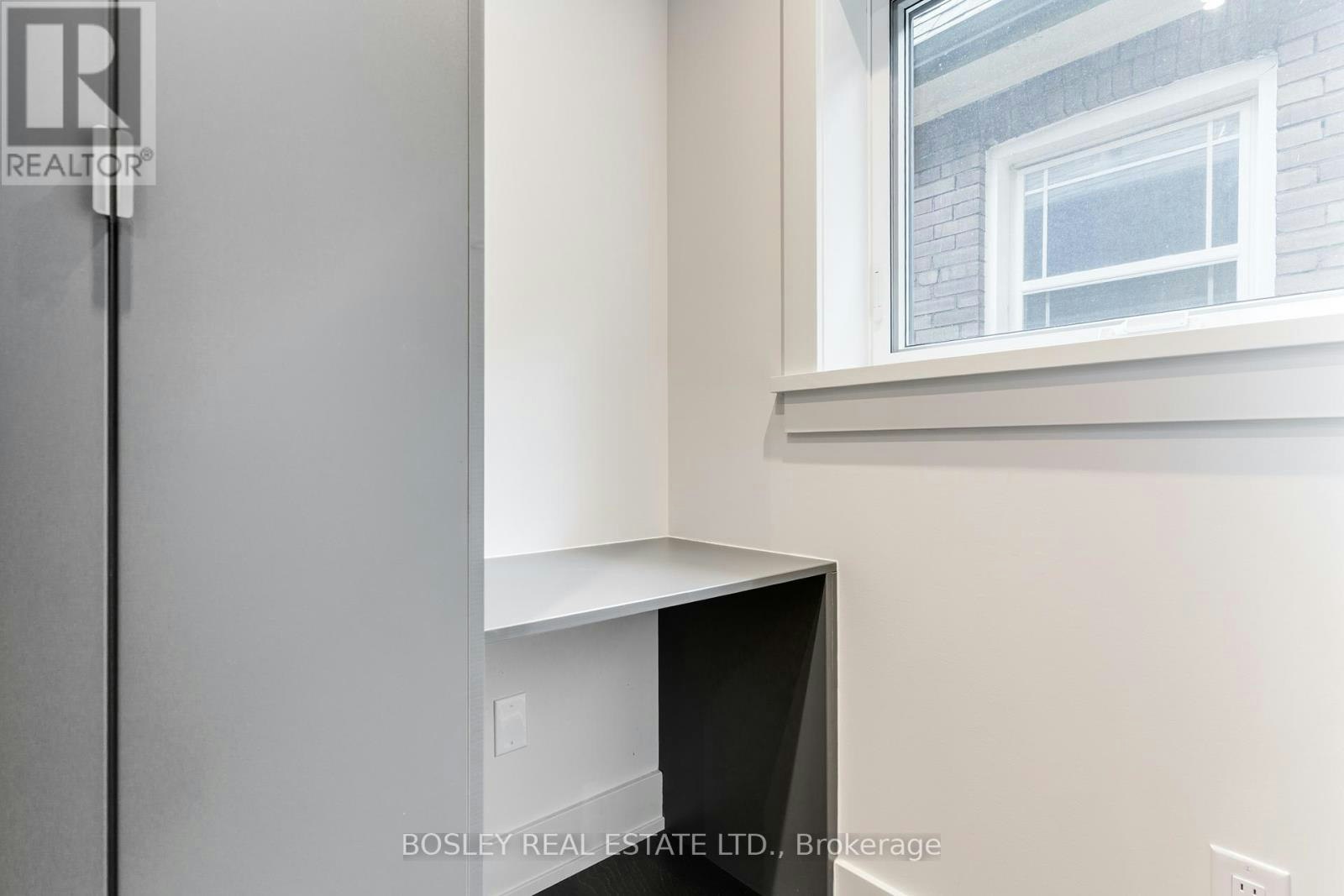UPPER-325 Brunswick Avenue, Toronto, ON, M5R 2Z1 - 16