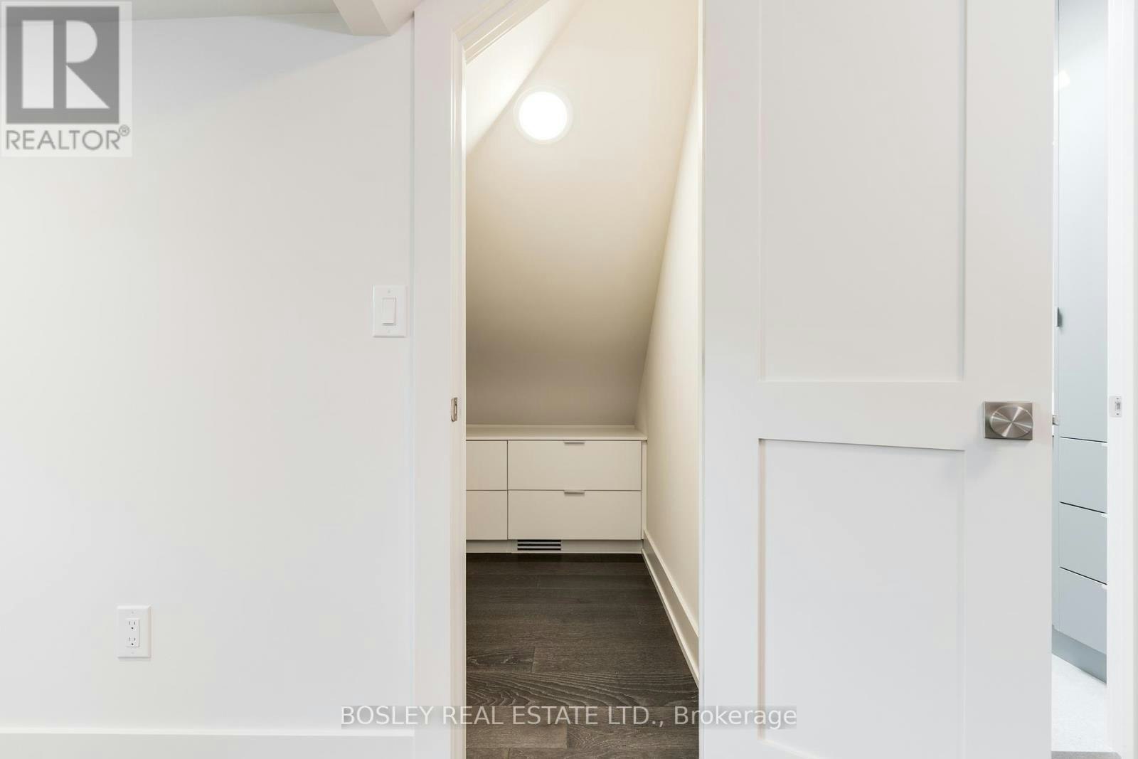 UPPER-325 Brunswick Avenue, Toronto, ON, M5R 2Z1 - 31