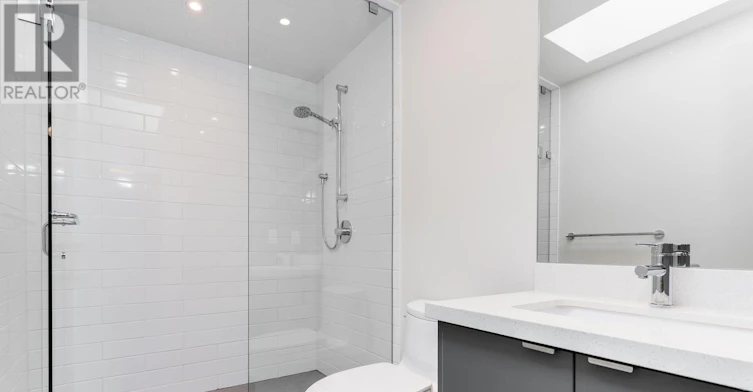 UPPER-325 Brunswick Avenue, Toronto, ON, M5R 2Z1 - 33