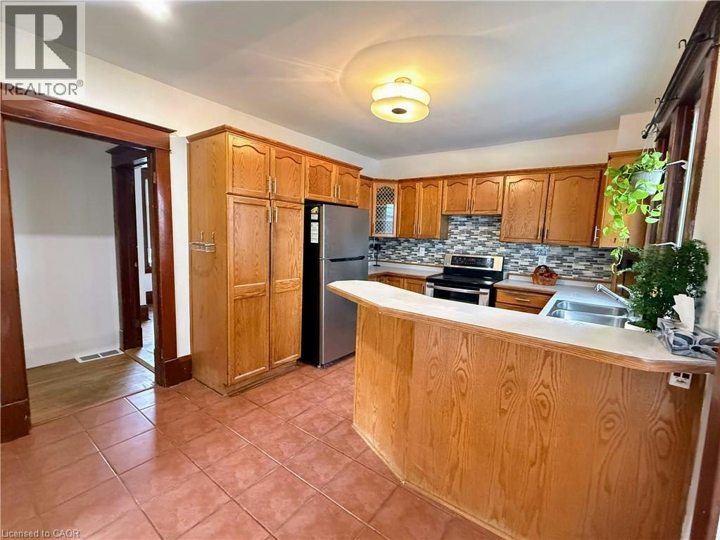 1-50 Haddington Street, Cambridge, ON, N1R 3P9 - 3