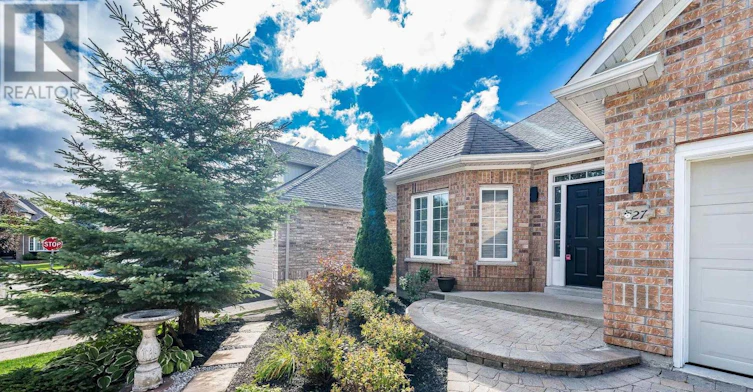 27 Nailsworth Crescent, Caledon, ON, L7C 1R3 - 3