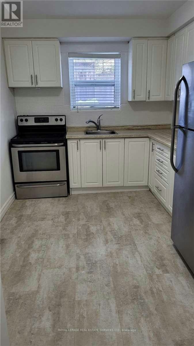 102 55a Long Branch Avenue, Toronto, ON, M8W 3J1 - 9