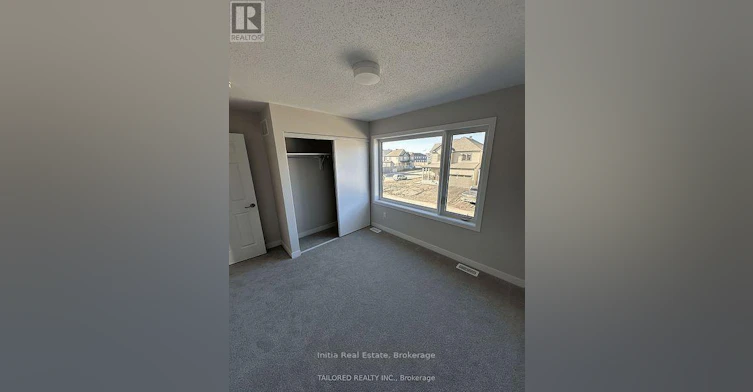 202 Gibbous Place, Ottawa, ON, K2J 6T2 - 12