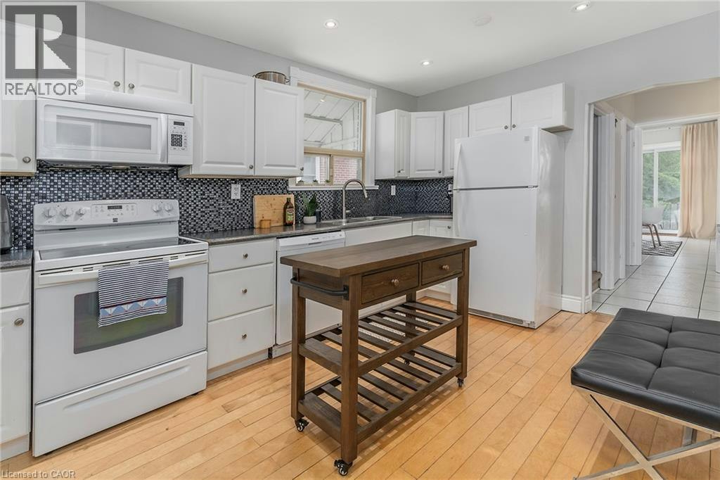 282 13th Street EAST - 3