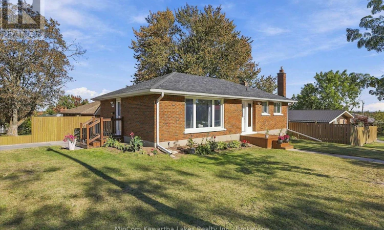 398 Applegrove Avenue