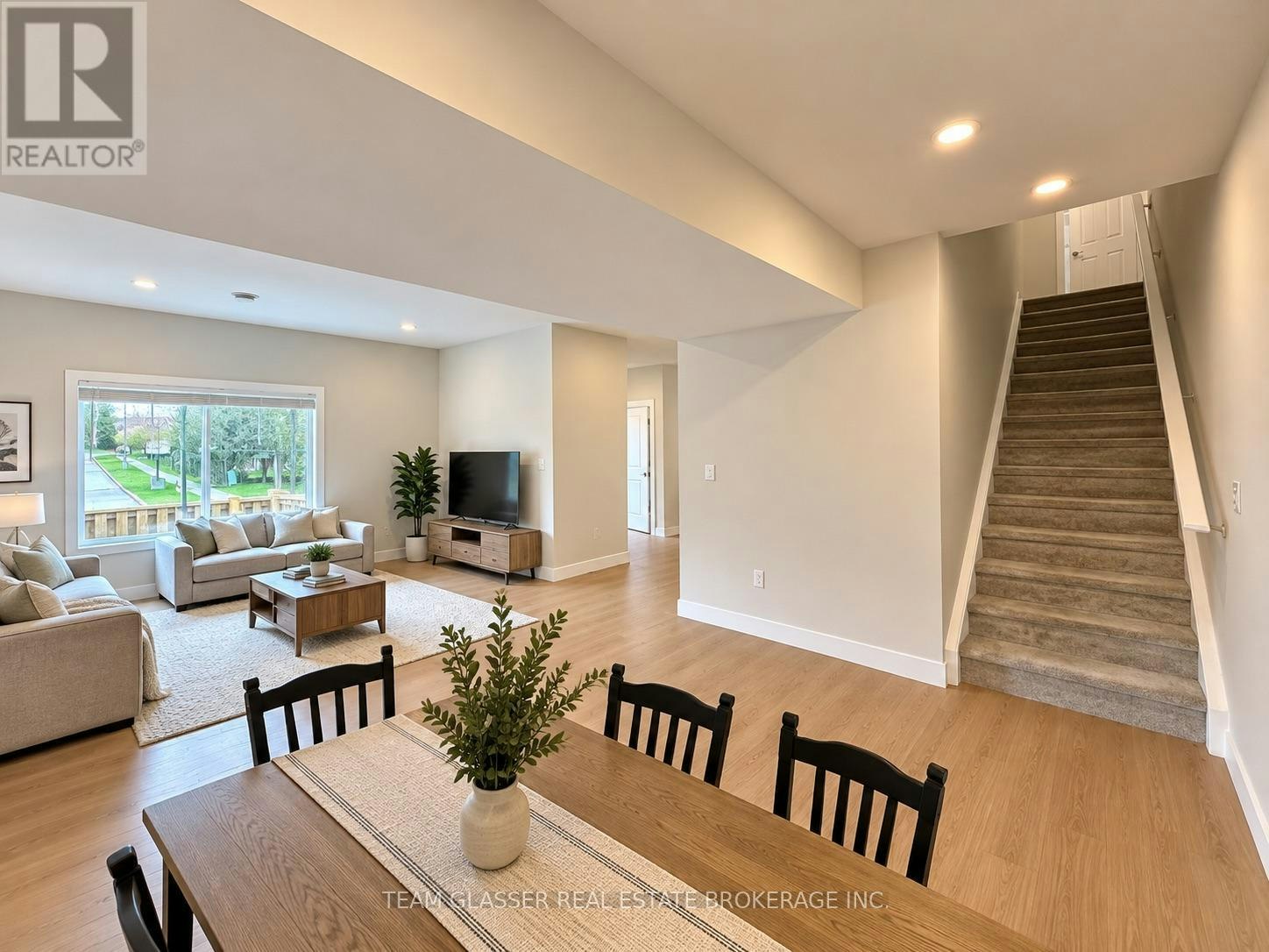 143 Marconi Court, London, ON, N5V 0C9 - 5