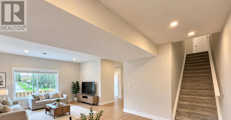 143 Marconi Court, London, ON, N5V 0C9 - 5