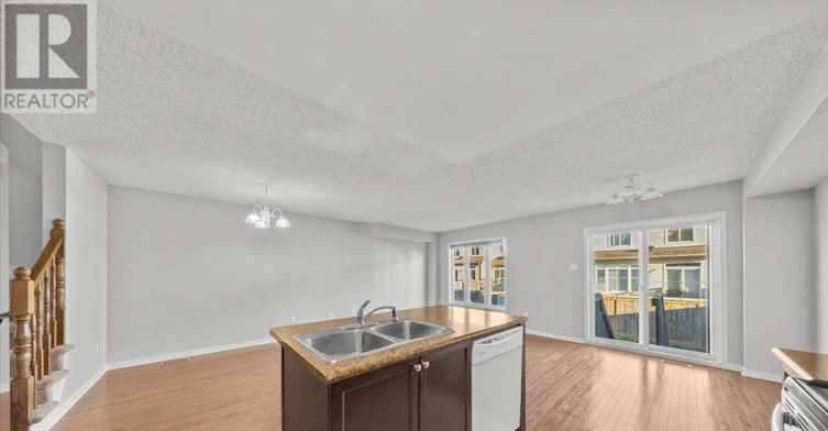132 Maravista Drive, Ottawa, ON, K2J 0K7 - 11