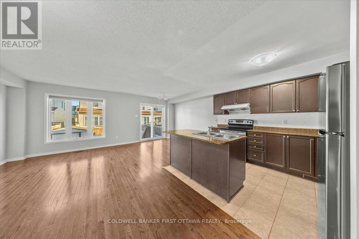132 Maravista Drive, Ottawa, ON, K2J 0K7 - 13