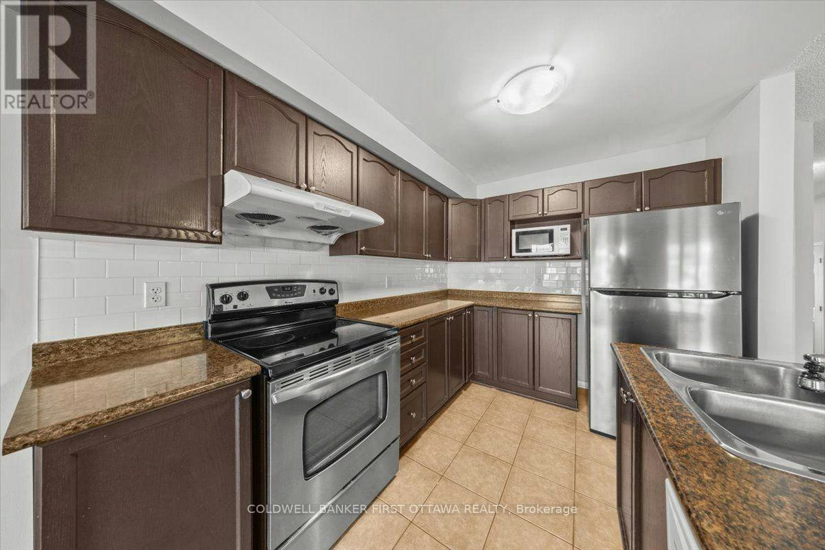 132 Maravista Drive, Ottawa, ON, K2J 0K7 - 12