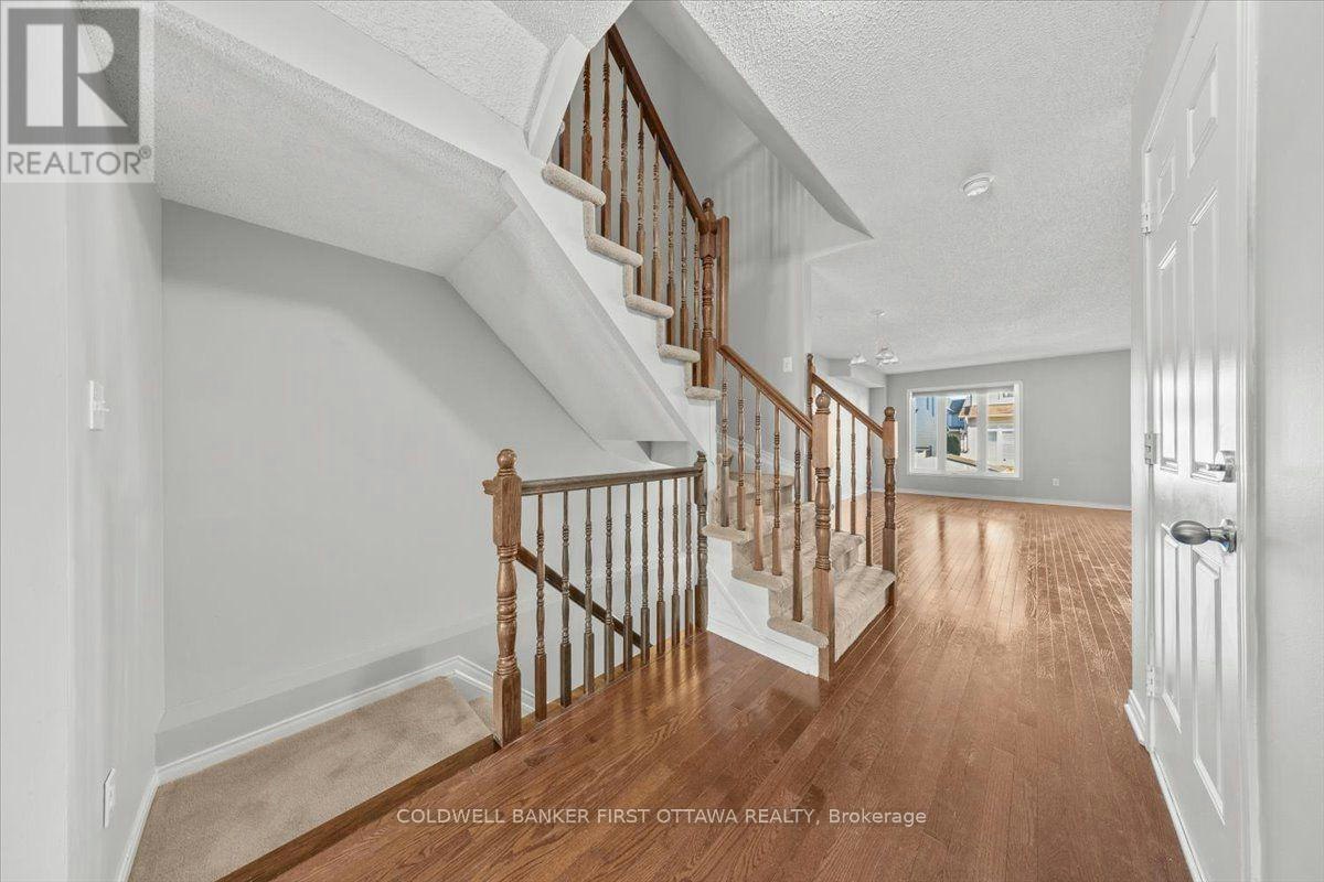 132 Maravista Drive, Ottawa, ON, K2J 0K7 - 21