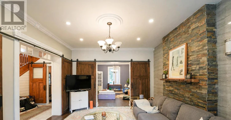 A-135 Hawthorne Avenue, Ottawa, ON, K1S 0B2 - 10