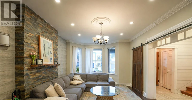 A-135 Hawthorne Avenue, Ottawa, ON, K1S 0B2 - 9