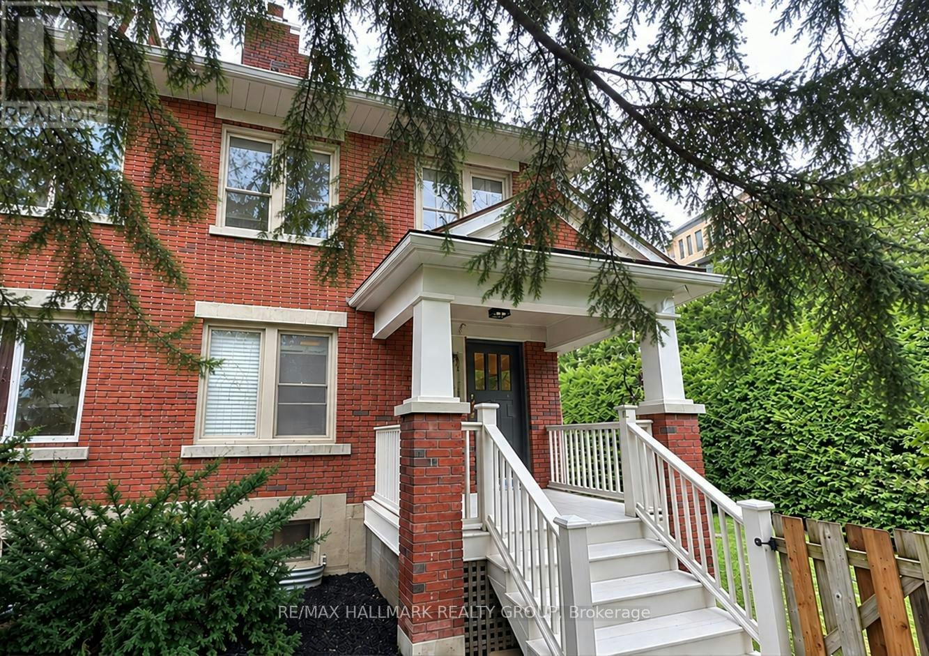 167 Hickory Street, Ottawa, ON, K1Y 3T7