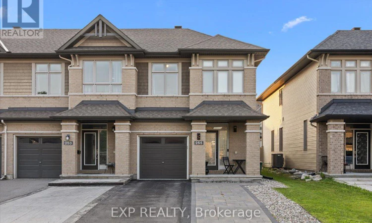 255 Shinleaf Crescent