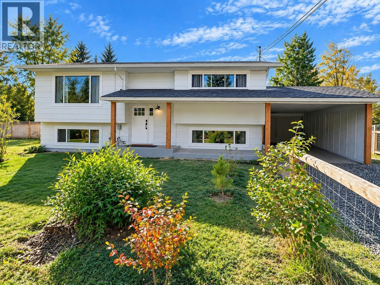6494 Grey Crescent, Horse Lake, BC, V0K 2E3