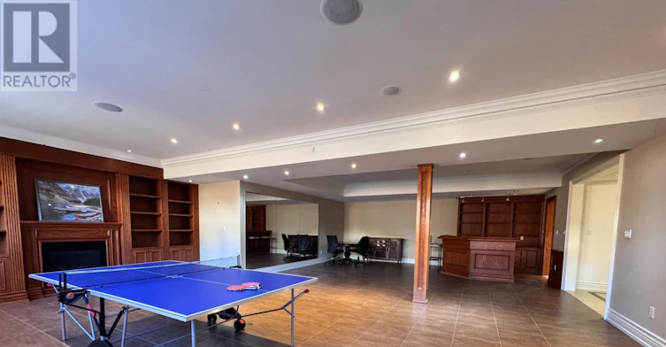 25 Dempsey Crescent, Toronto, ON, M2L 1Y4 - 15