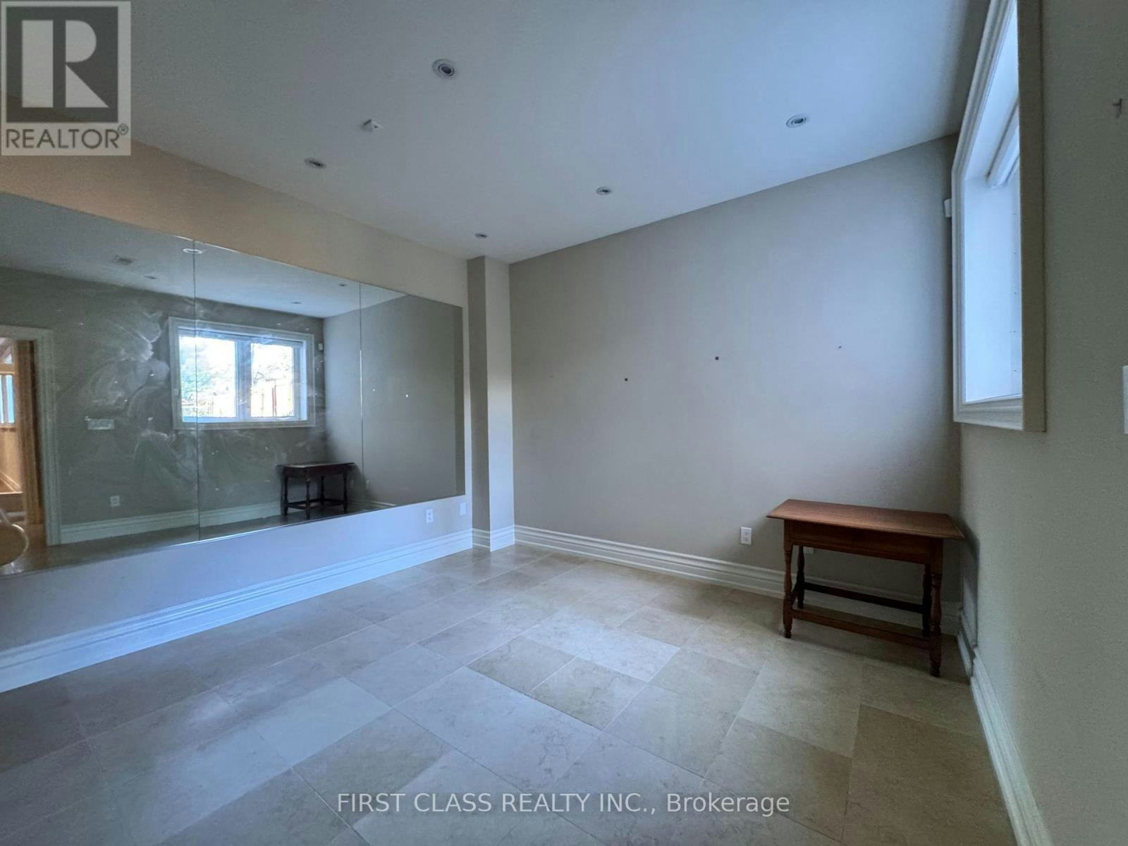 25 Dempsey Crescent, Toronto, ON, M2L 1Y4 - 14