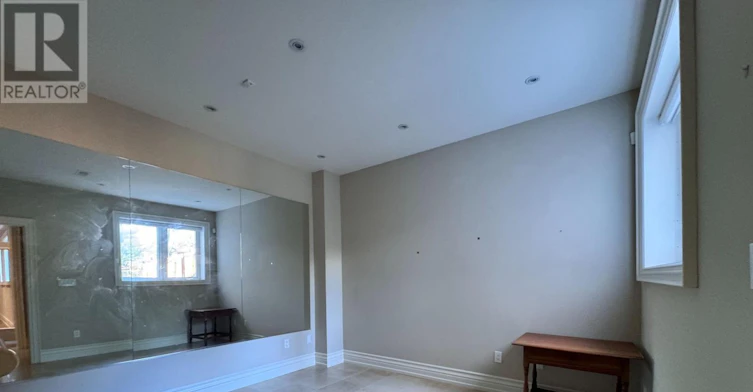 25 Dempsey Crescent, Toronto, ON, M2L 1Y4 - 14