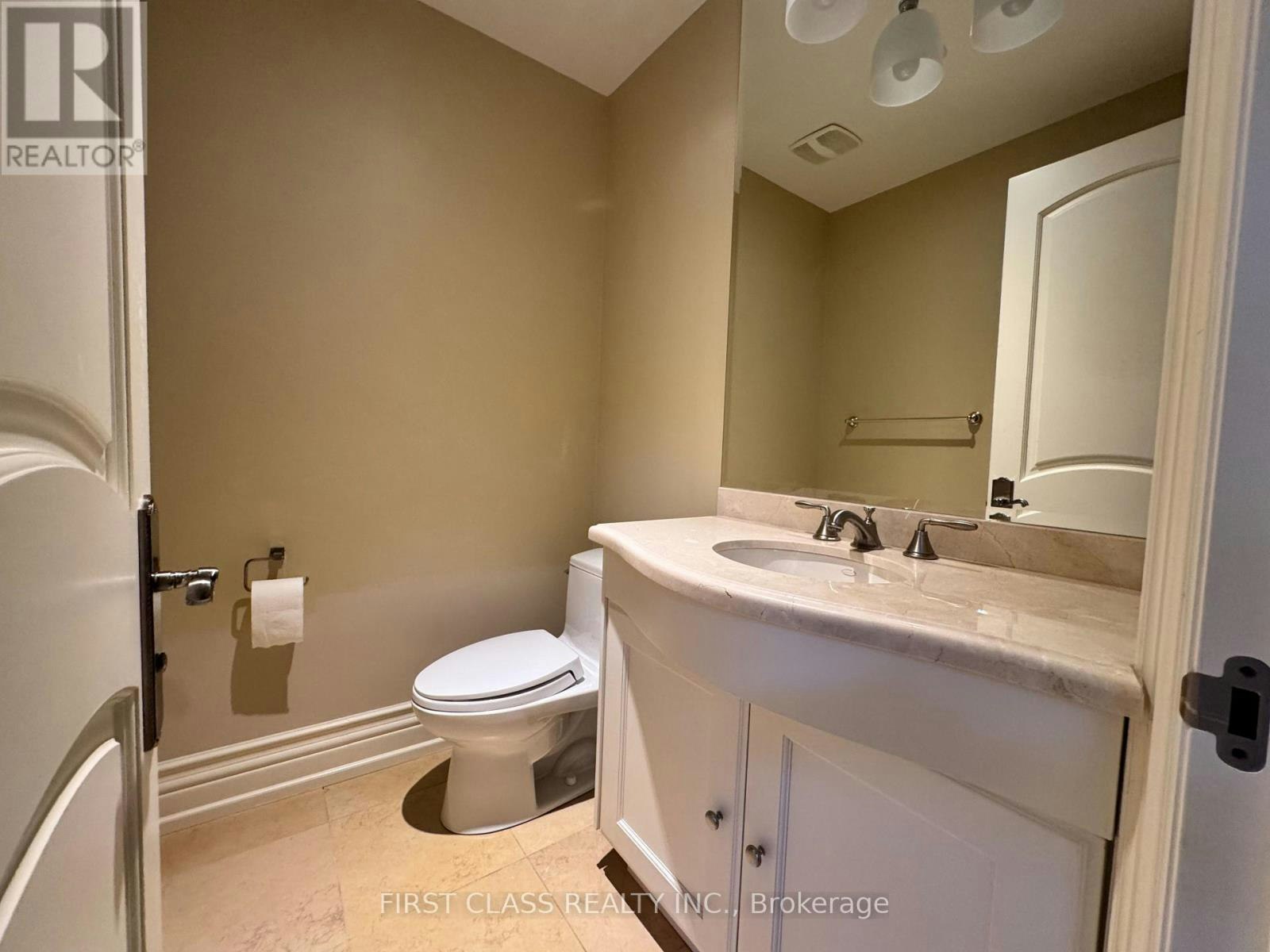 25 Dempsey Crescent, Toronto, ON, M2L 1Y4 - 10