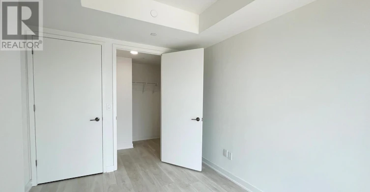 817-8 Tippett Road, Toronto, ON, M3H 0E7 - 13